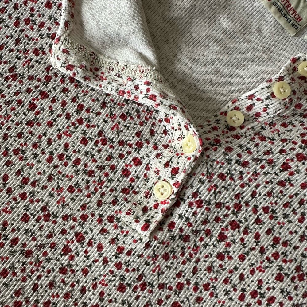 Vintage Faded Glory Tee🌹
